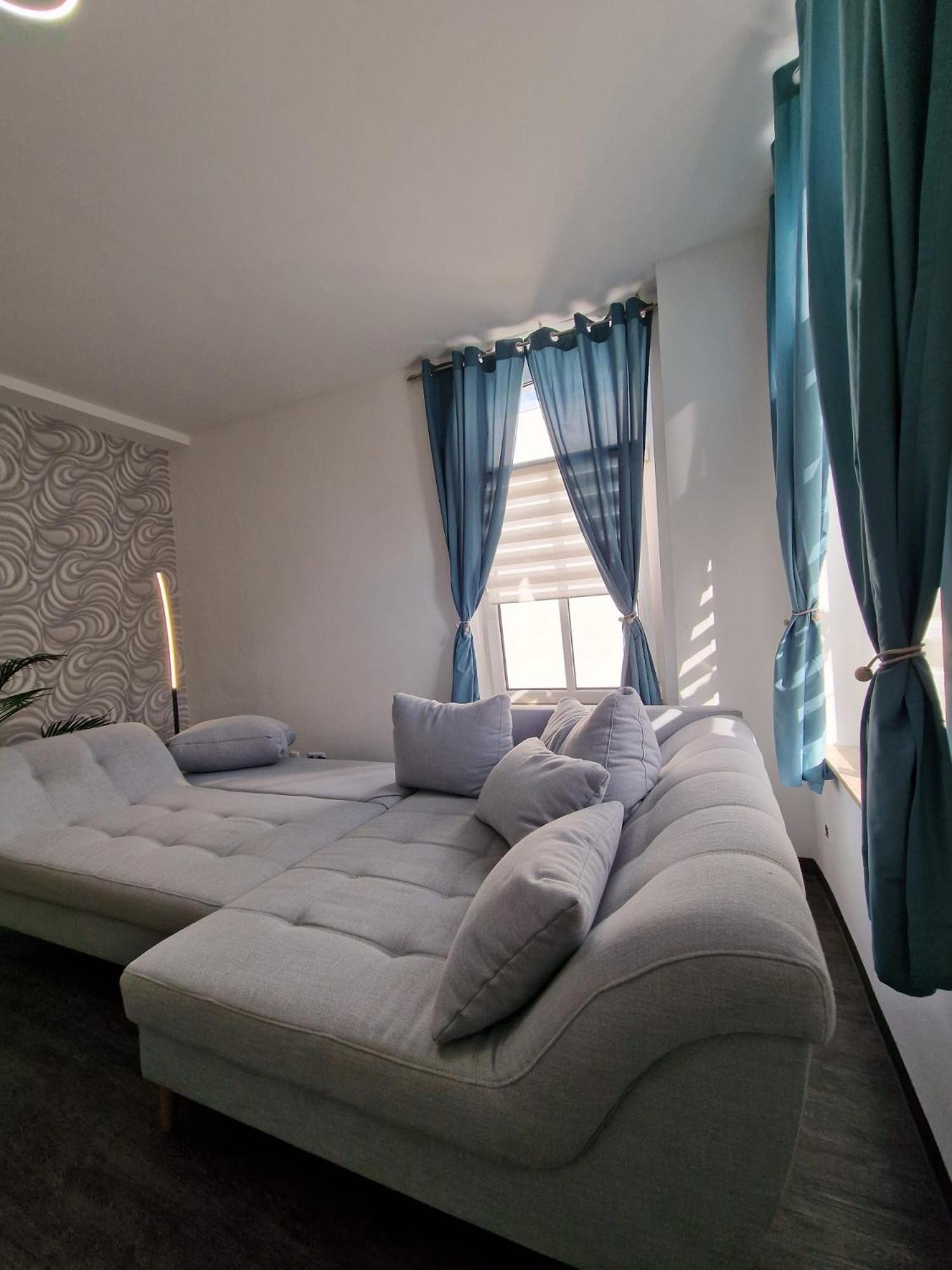 Ferienwohnung Mit Fitnessstudio Top1 플라우엔 외부 사진