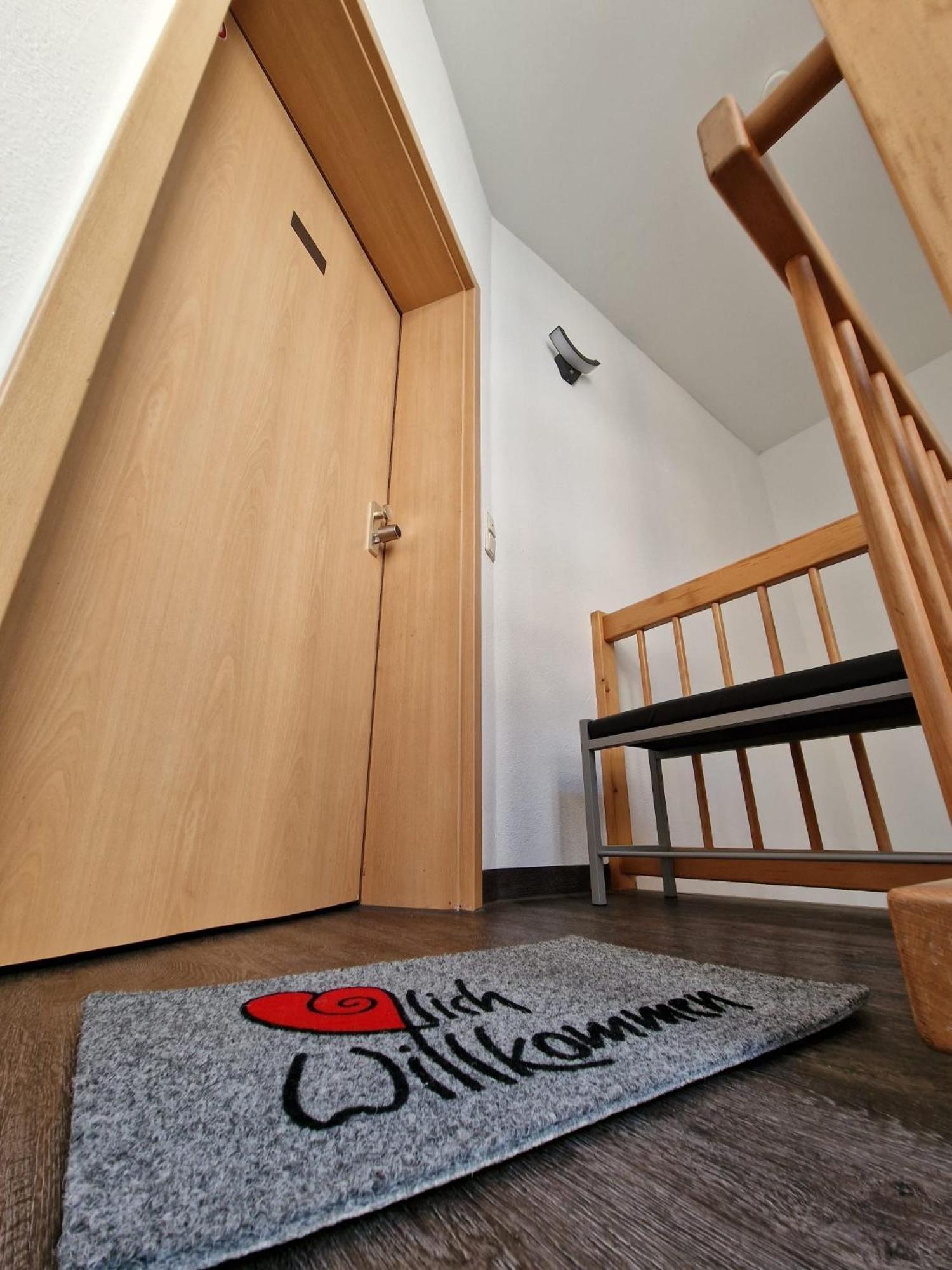 Ferienwohnung Mit Fitnessstudio Top1 플라우엔 외부 사진