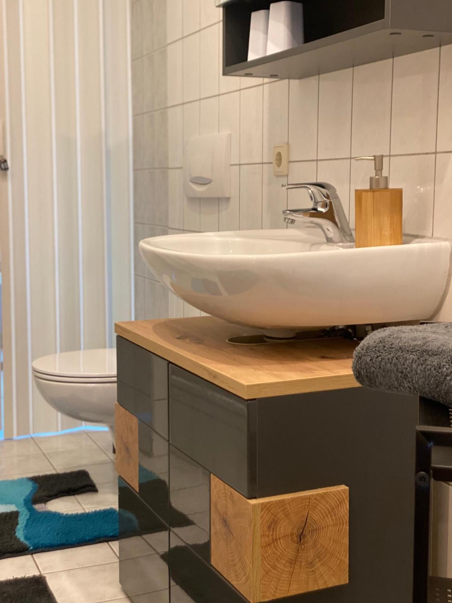 Ferienwohnung Mit Fitnessstudio Top1 플라우엔 외부 사진